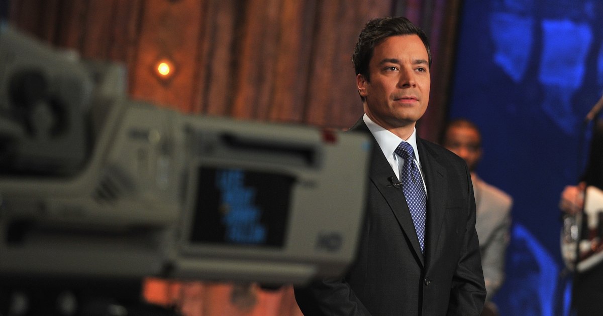 Jimmy Fallon pide “favores” a amigos de primera línea para obtener rating (EXCL)