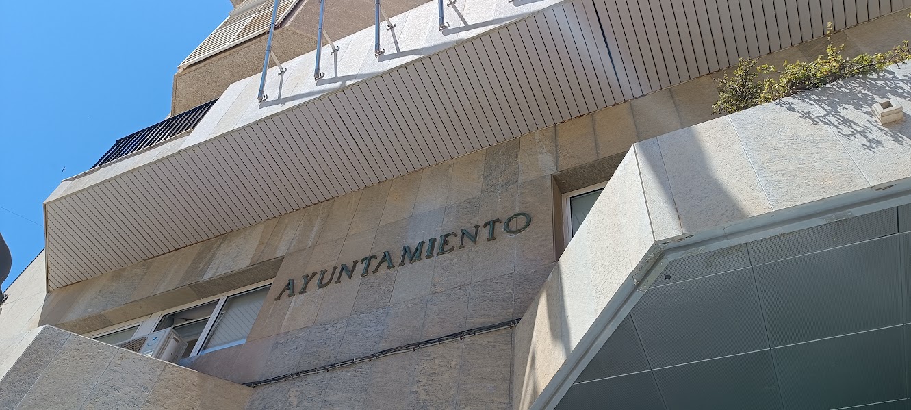 Propuesta para acabar con el clientelismo e impulsar el comercio local en Torrevieja