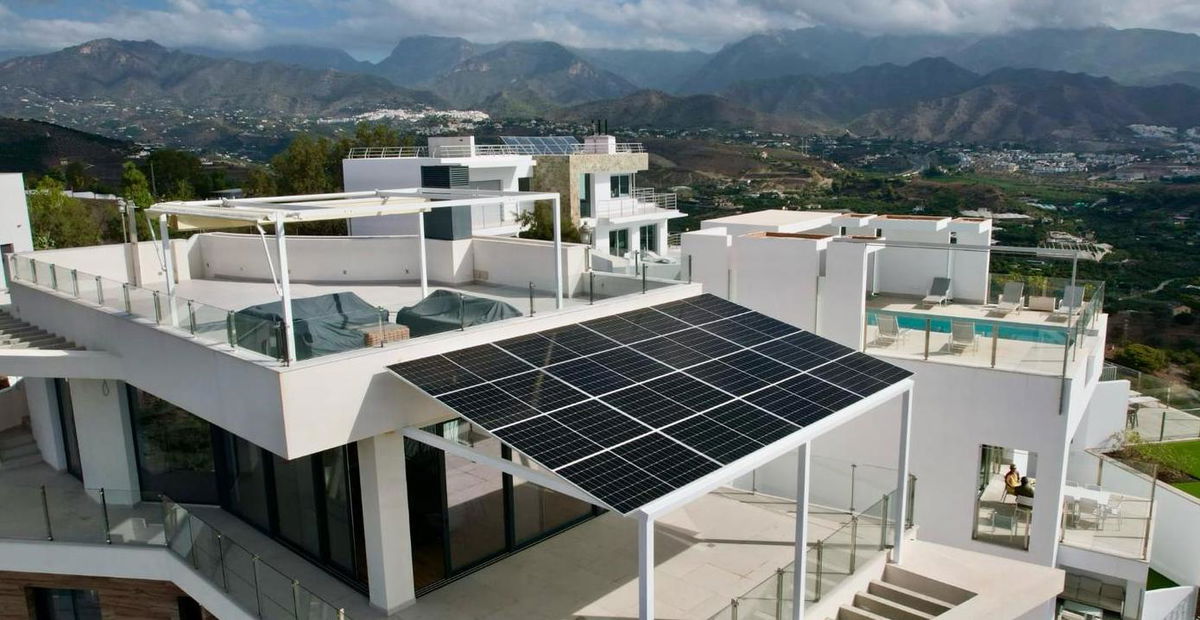 ¿Merece la pena instalar paneles solares en España? « Euro Weekly News