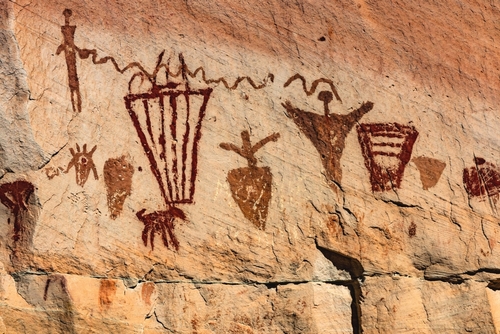 4 cuevas en las que podrás ver arte rupestre antiguo en EE.UU.
