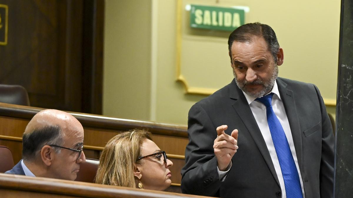 Aldama usó a Koldo para amenazar a Ábalos tras una gestión fallida: “Te juro por mi hija que monto un pollo”