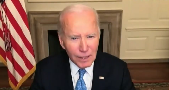 Biden intenta desesperadamente limpiar después de arruinar la gran noche de Kamala con un insulto de ‘basura’