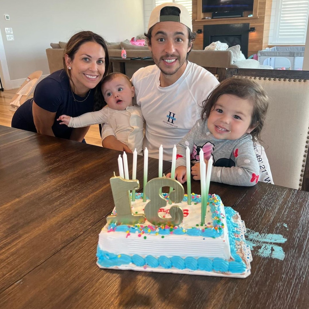 Los compañeros de equipo de la NHL de Johnny Gaudreau celebran el cumpleaños de su hija