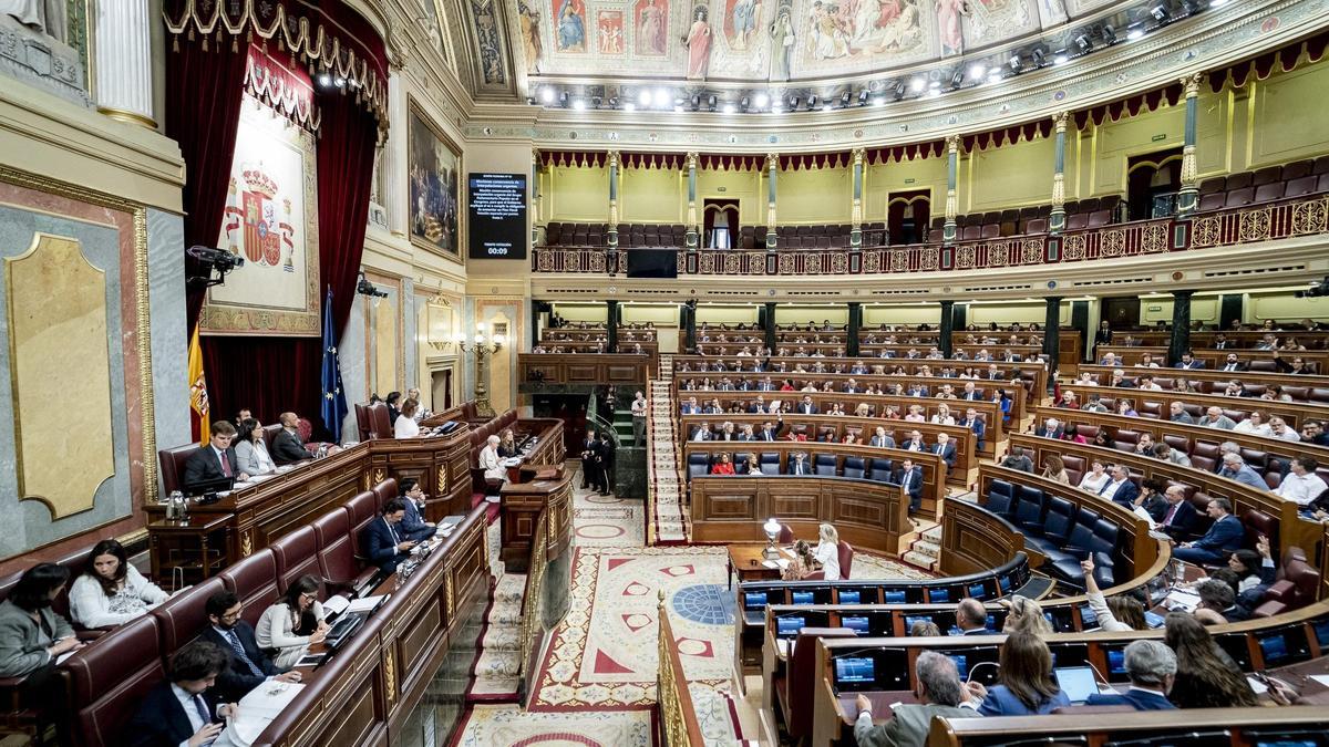 El Congreso vota este martes para elegir quién presidirá RTVE