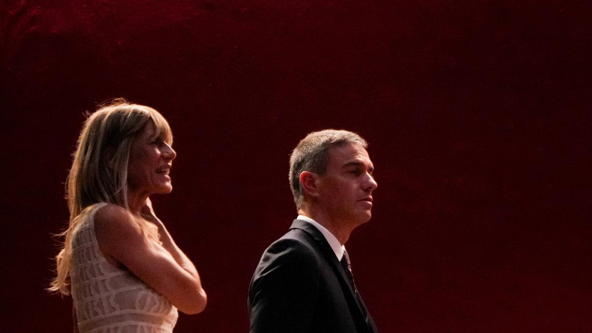 Begoña Gómez alega que estará en el G20 de Brasil con Sánchez para aplazar su citación judicial