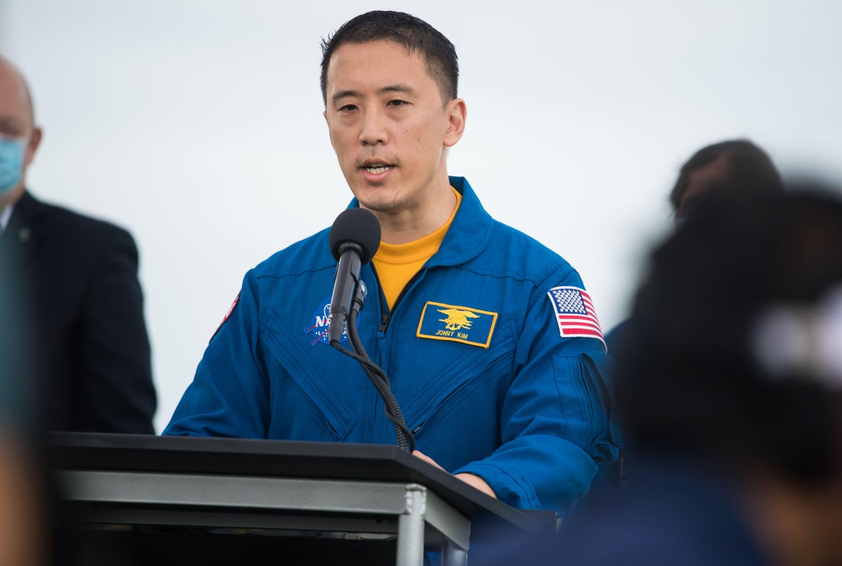 Tercer acto de Jonny Kim: astronauta de la NASA