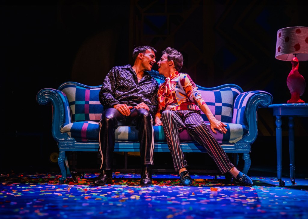 La estrella de La Cage Aux Folles, Cheyenne Jackson, habla sobre el resurgimiento del musical