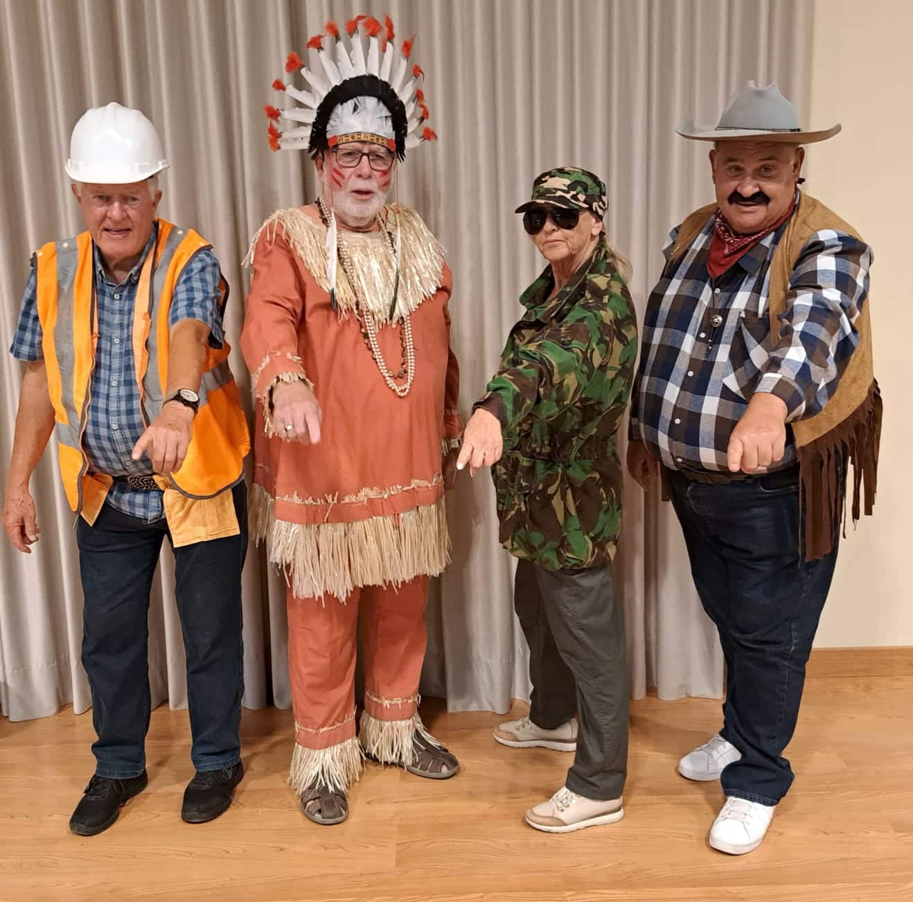 DICK WHITTINGTON Y YMCA EN EL PANTO