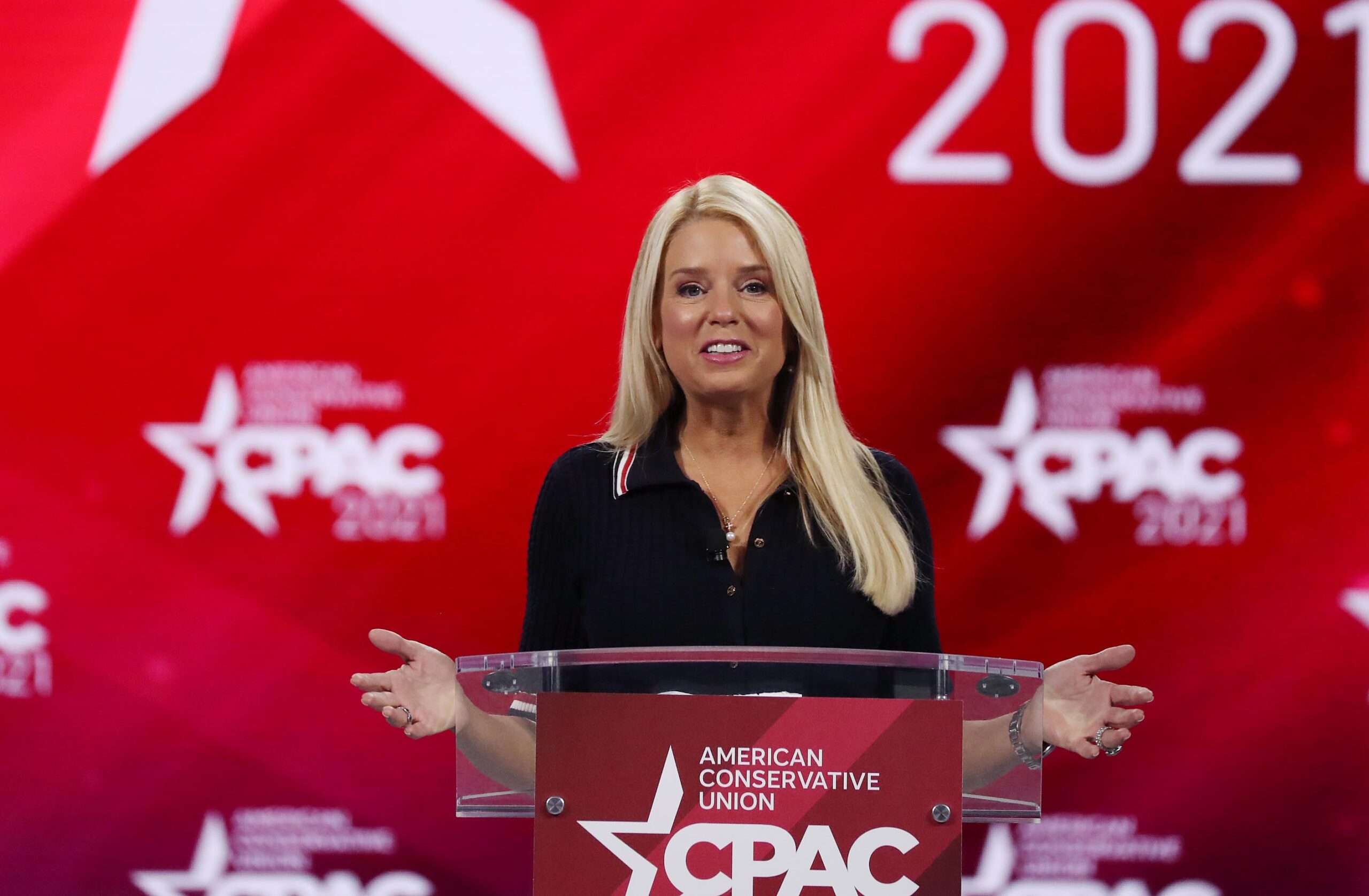 Las muertes por drogas en Florida aumentaron bajo el gobierno de la fiscal general estatal Pam Bondi