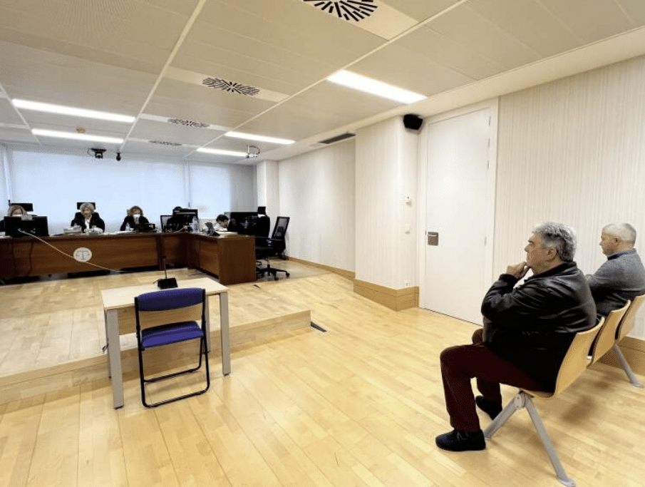 Tribunal encarcela a exalcalde de Jacarilla por fraude