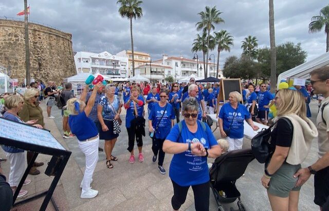 Cientos de personas caminan con los Leones y conciencian sobre la diabetes « Euro Weekly News