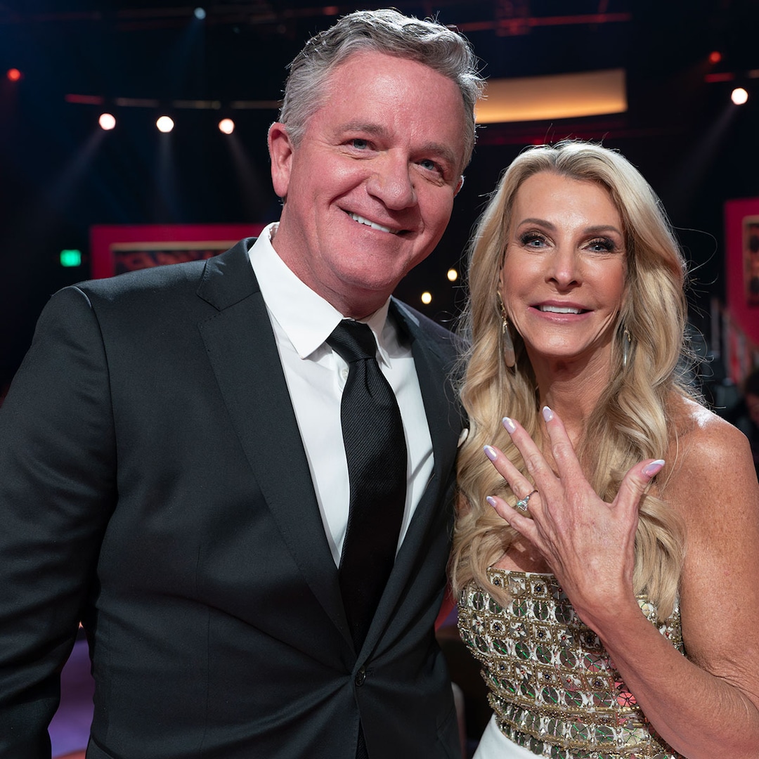 Verificación del estado de la relación de la nación de solteros