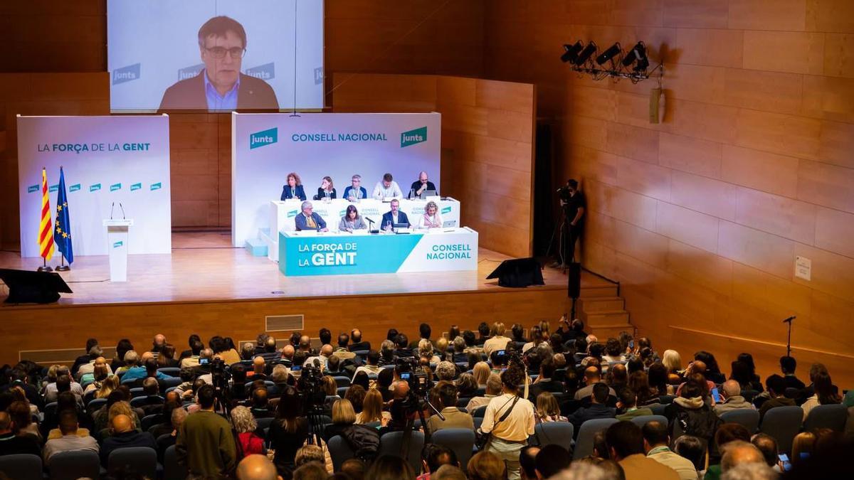 Puigdemont avisa al PSOE de que no va “de farol” y pide a Junts estar “preparados” por si hay ruptura