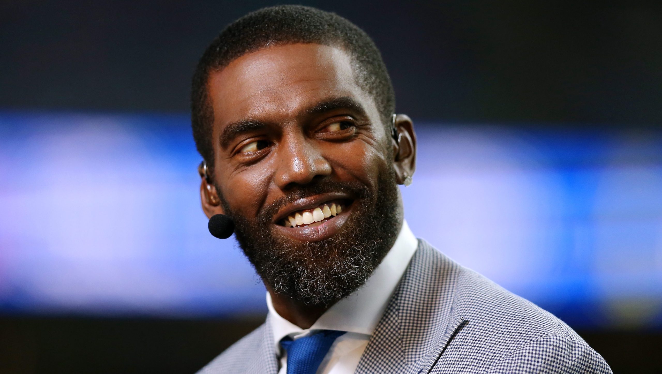Cuánto dinero tiene ahora el exjugador de la NFL – Hollywood Life