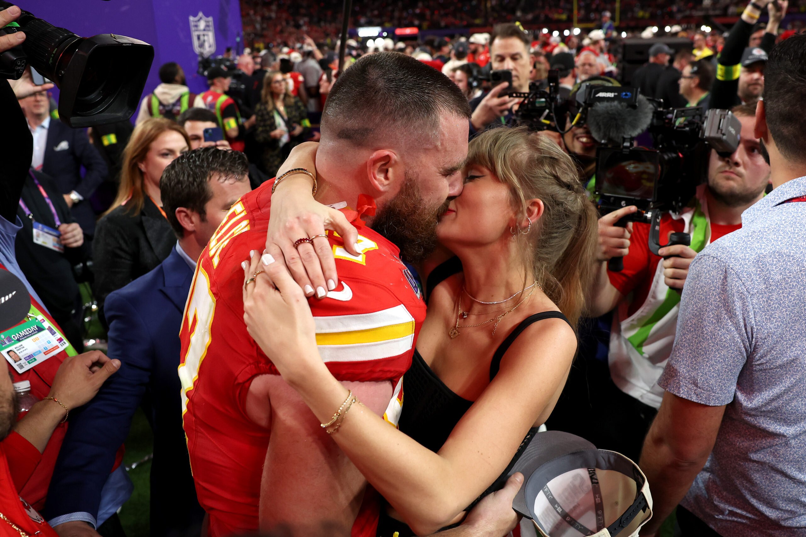 Taylor Swift y Travis Kelce podrían verse obligados a pasar la Navidad separados