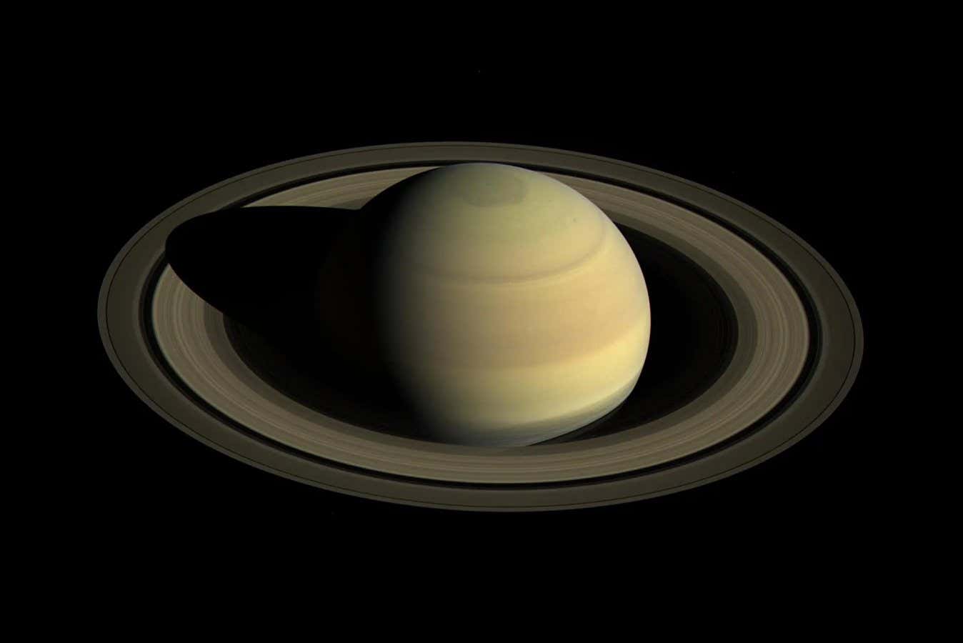 Los anillos de Saturno pueden ser mucho más antiguos de lo que pensábamos
