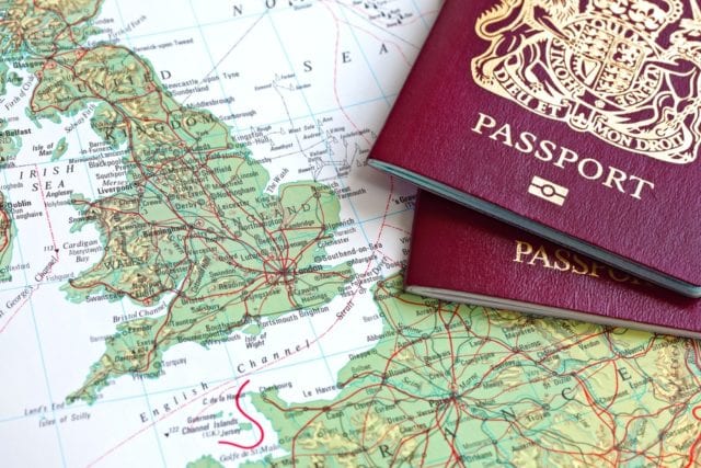 El sistema de la Visa Dorada de España obtiene un aplazamiento de último momento después de que el Senado vetara la ley para derogarlo