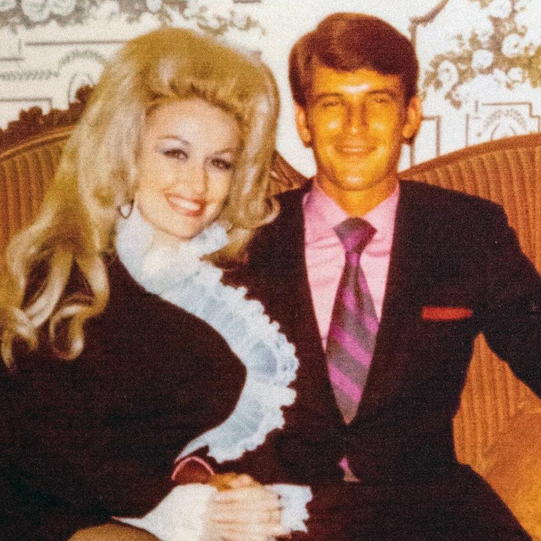 Dolly Parton comparte una visión poco común sobre el matrimonio con su esposo Carl Dean
