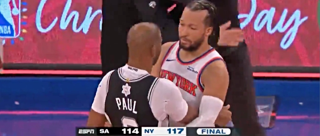 Los Knicks se impusieron en un increíble duelo entre Mikal Bridges y Victor Wembanyama
