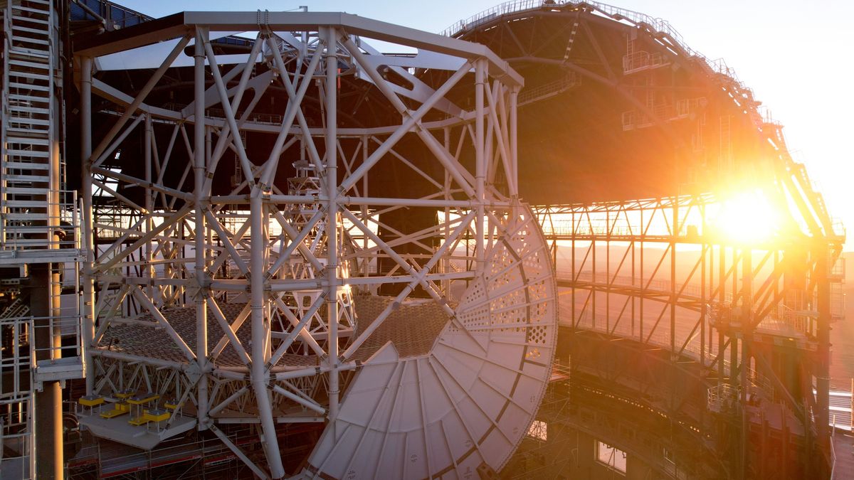 El telescopio más grande del mundo recibe su capa protectora (fotos)