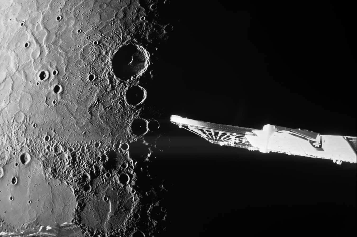 BepiColombo captura los oscuros cráteres y las llanuras volcánicas de Mercurio