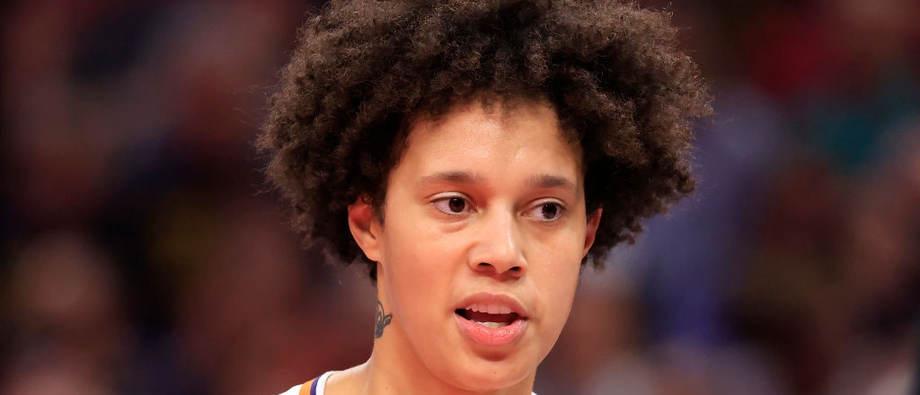 Brittney Griner dejará a Phoenix y se unirá al sueño en un contrato de 1 año