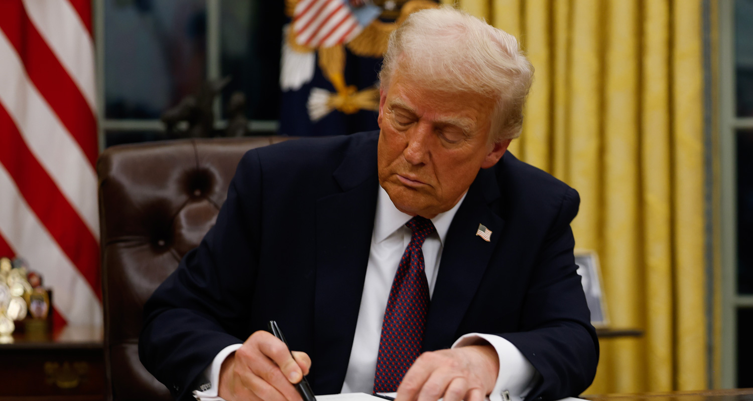 Donald Trump firma oficialmente una orden ejecutiva que bloquea la prohibición de TikTok: ¡esto es lo que significa!