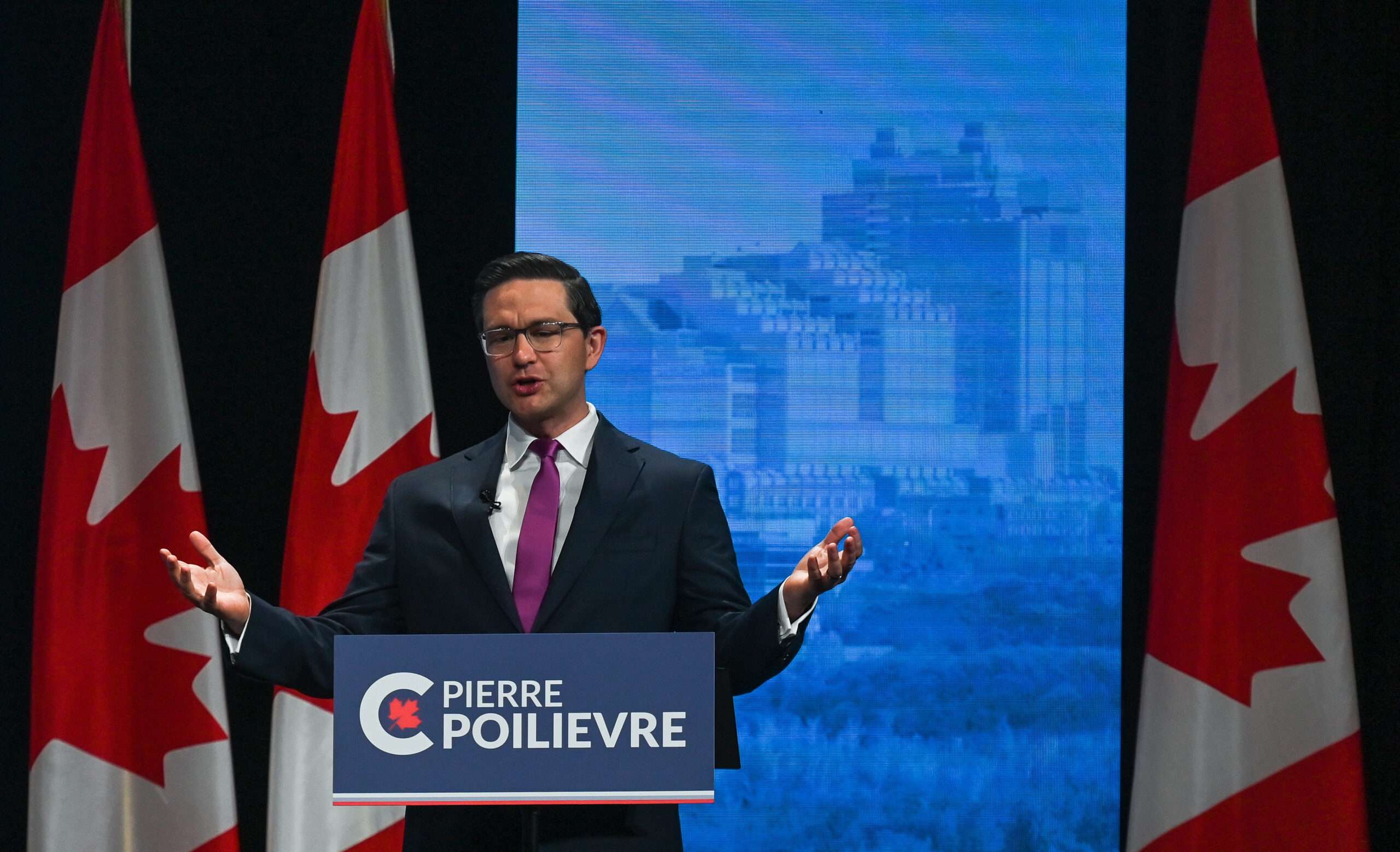 Conozca a Pierre Poilievre, el favorito para ser el próximo primer ministro de Canadá
