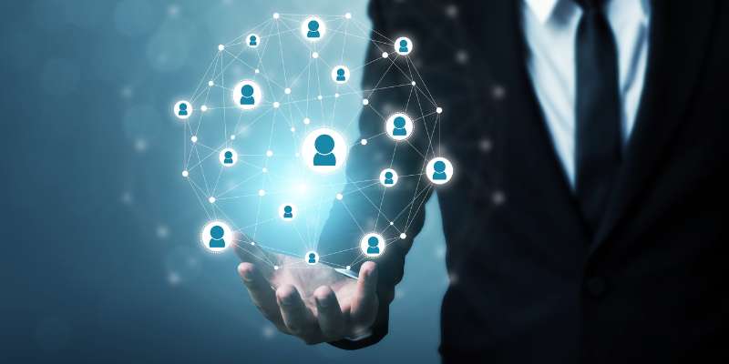 AI vs. Administradores de fondos humanos: un análisis comparativo