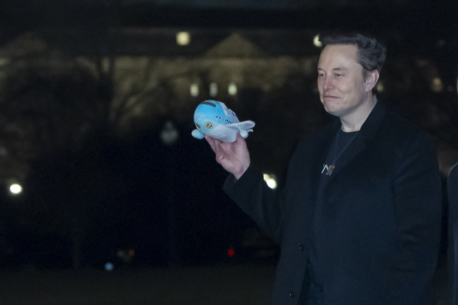 El drama de dux Musk no lo ayudará a vencer a las acusaciones de papá muerto