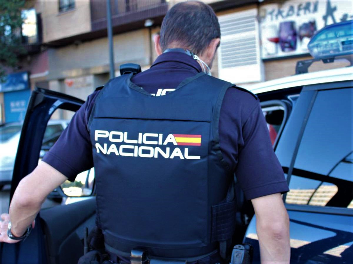 El hombre aumentó a la hija de 17 años de su amigo y filmó las consecuencias ‘durante una fiesta en un punto de acceso turístico en Balearics de España