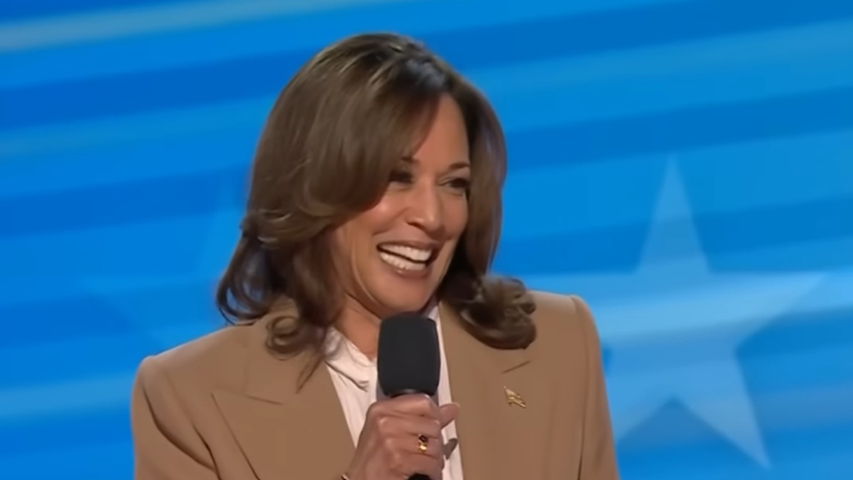 James Carville Otorches ‘7th String Quarterback’ Kamala Harris con brutal metáfora del Super Bowl: ‘En realidad, complete una oración’