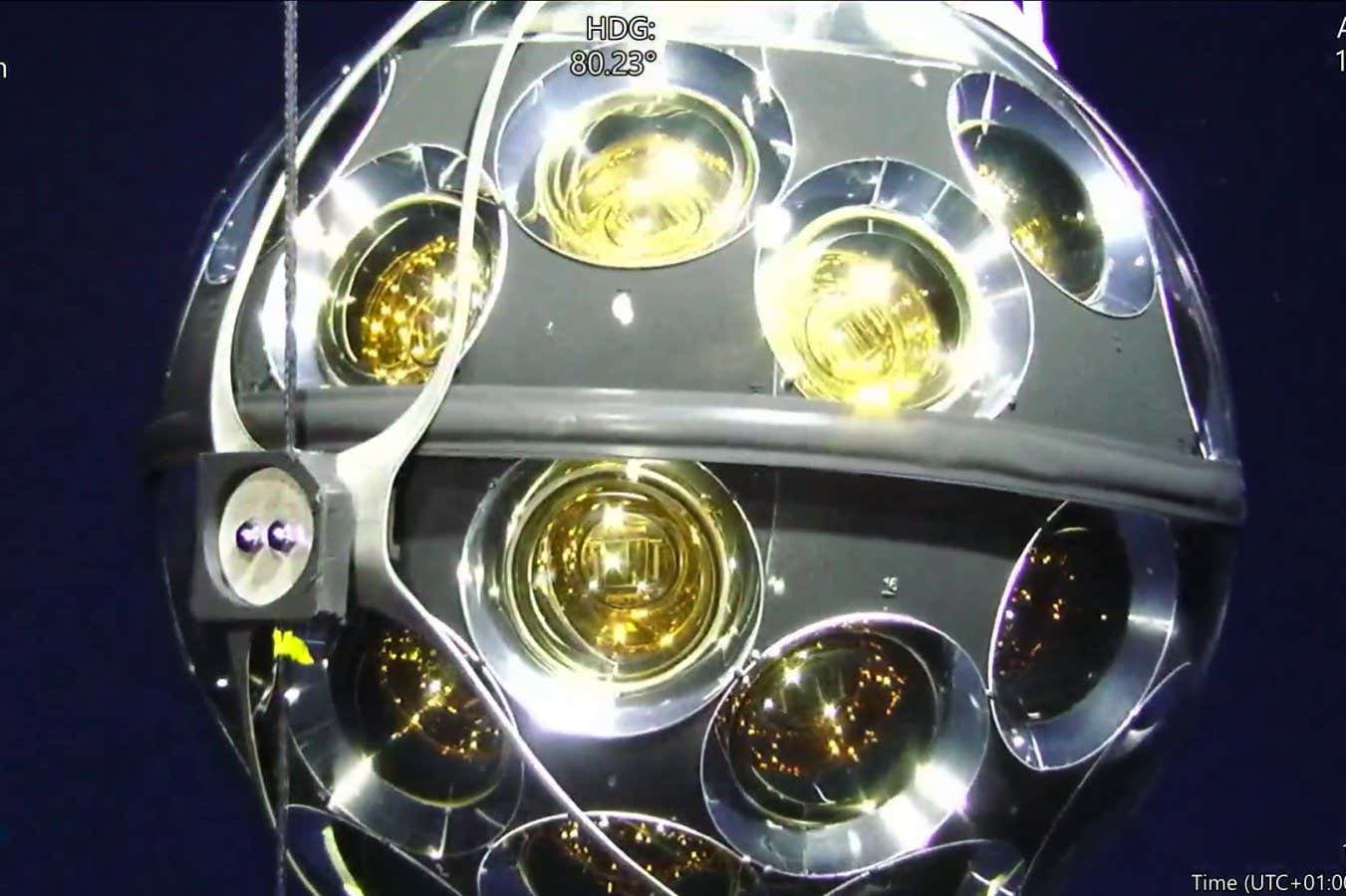 Neutrino récord que rompió la desgarro por el mar Mediterráneo