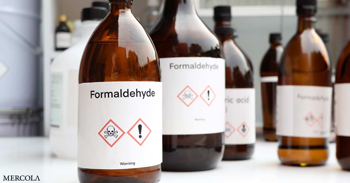 Cómo este químico en los productos cotidianos podría estar dañando su salud