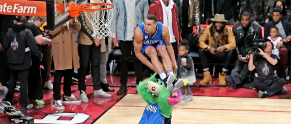Aaron Gordon cree que su mejor concurso de volcadas son mejores que los de Vince Carter