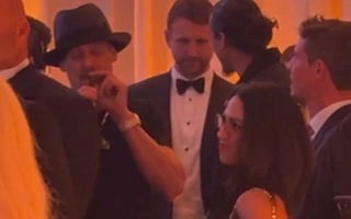 Lauren Boebert y Kid Rock vieron entrando juntos a un taxi a las 2 am