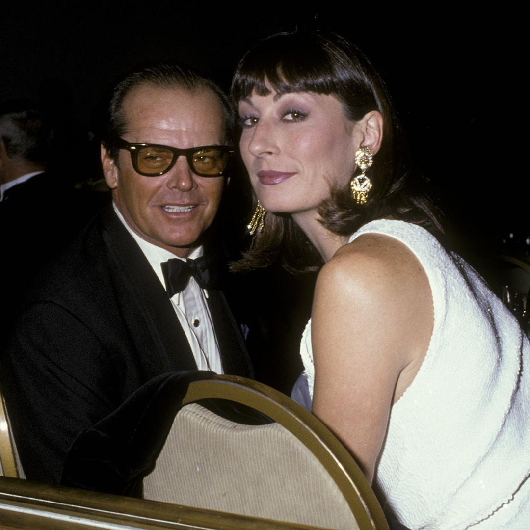 Angelica Huston hace comentarios raros sobre el ex Jack Nicholson