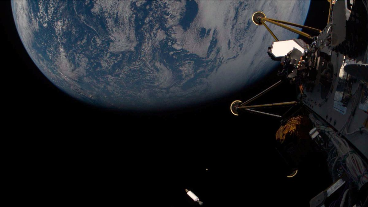 Pruebas de aterrizaje de luna de Athena privado en casa hermosas vistas de la tierra desde el espacio (fotos)