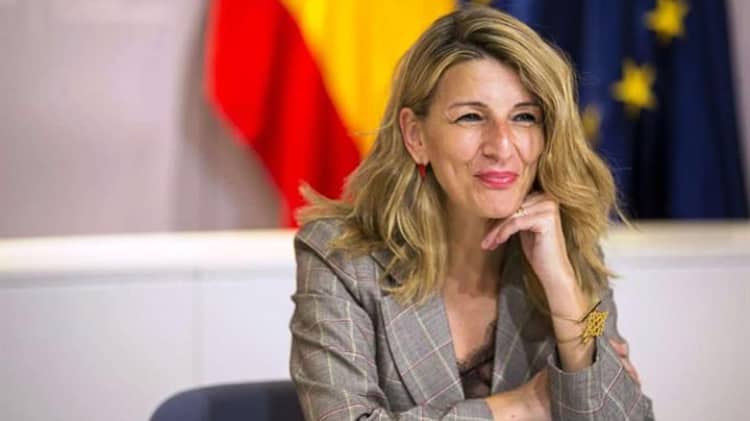 El gobierno español avanza con horas de trabajo más cortas