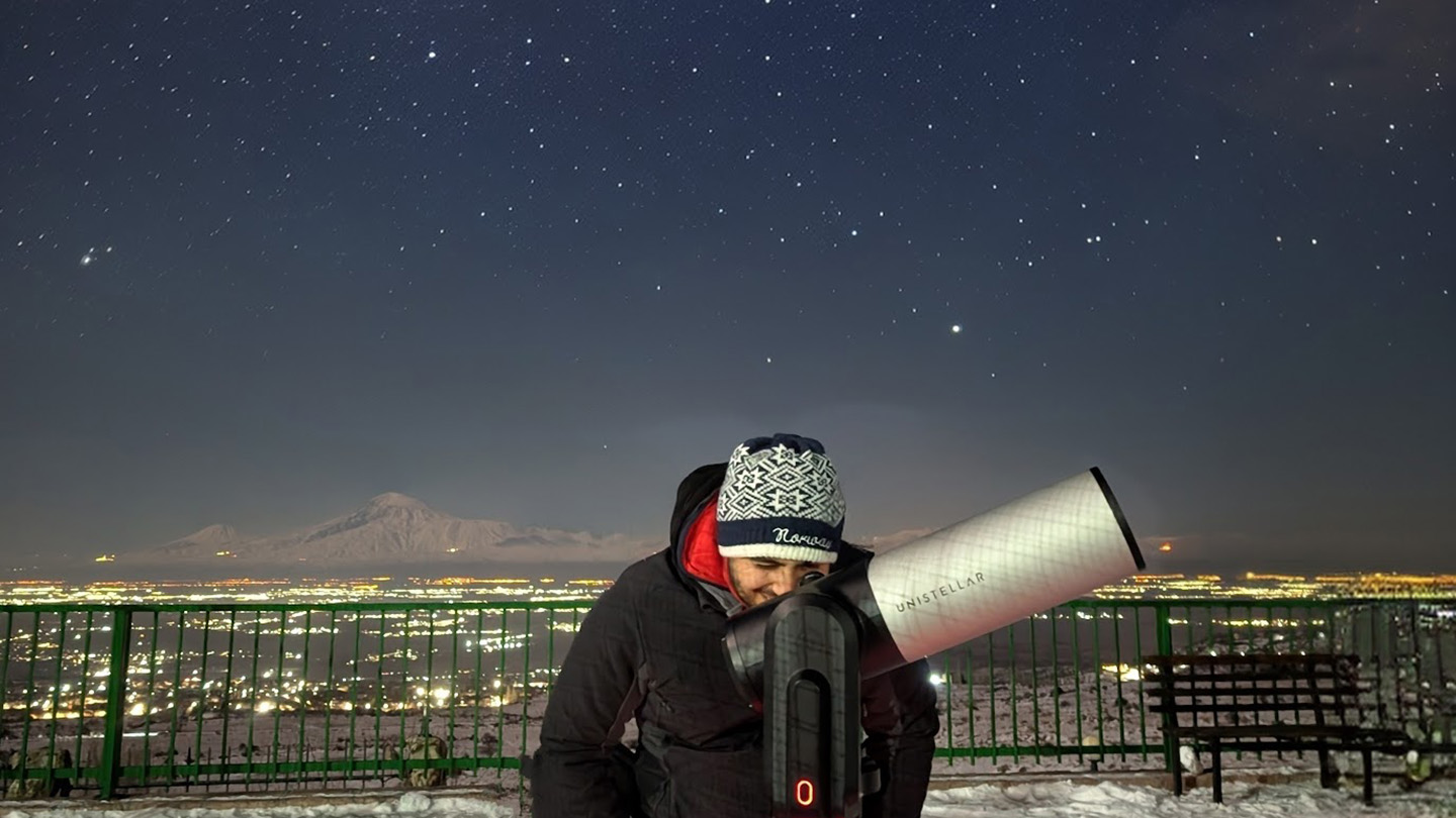 Los científicos ciudadanos hacen descubrimientos cósmicos con una red de telescopio global