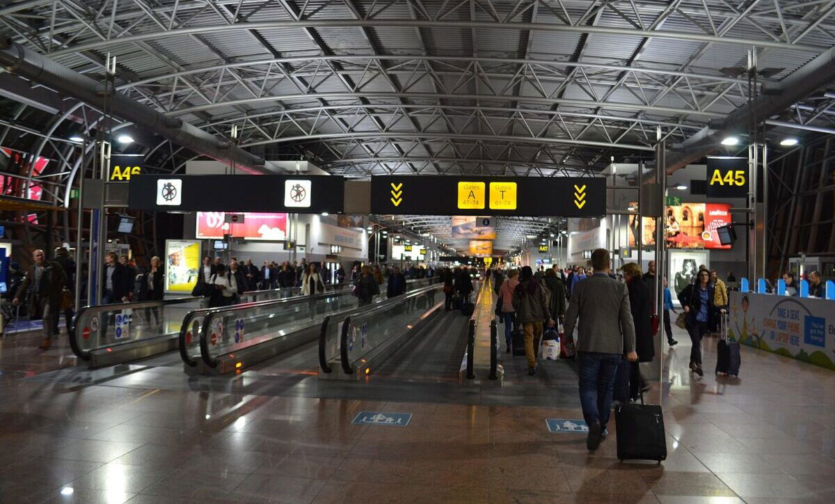 Nueva tecnología para combatir el contrabando de drogas en el aeropuerto de Bruselas «Euro Weekly News