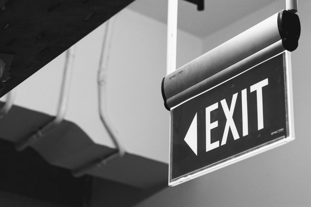 Surge en estadounidenses que renuncian a la ciudadanía, informa los contadores de Bambridge Nueva York