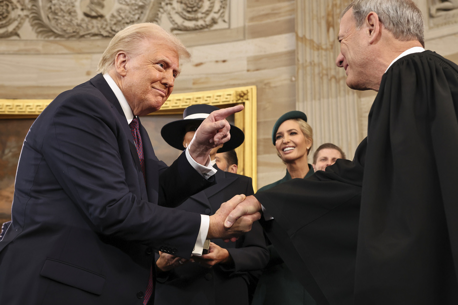 Gobernar a favor de Trump o enfrentar amenazas de muerte