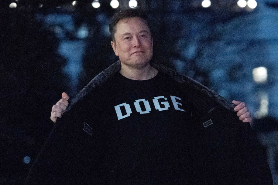Doge amenaza la paz mundial, y Texas realiza el primer arresto por el aborto