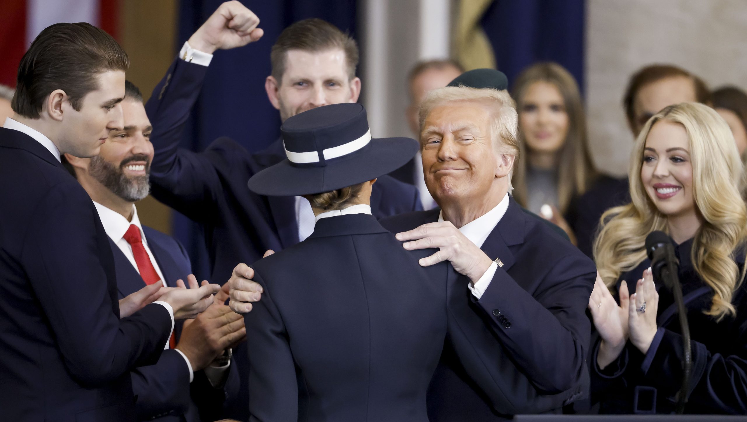 Sobre sus 5 hijos – Hollywood Life