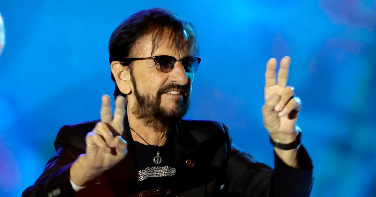 Ringo Starr ‘ama su vida’ acreditar a su esposa y sobriedad (excl)
