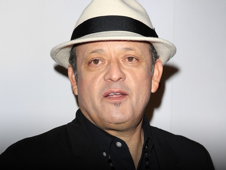 El legendario comediante Paul Rodríguez roto por presunta posesión de narcóticos