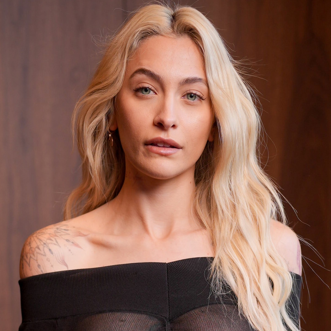 Paris Jackson reacciona a los críticos que “se enloquecen” sobre los pezones