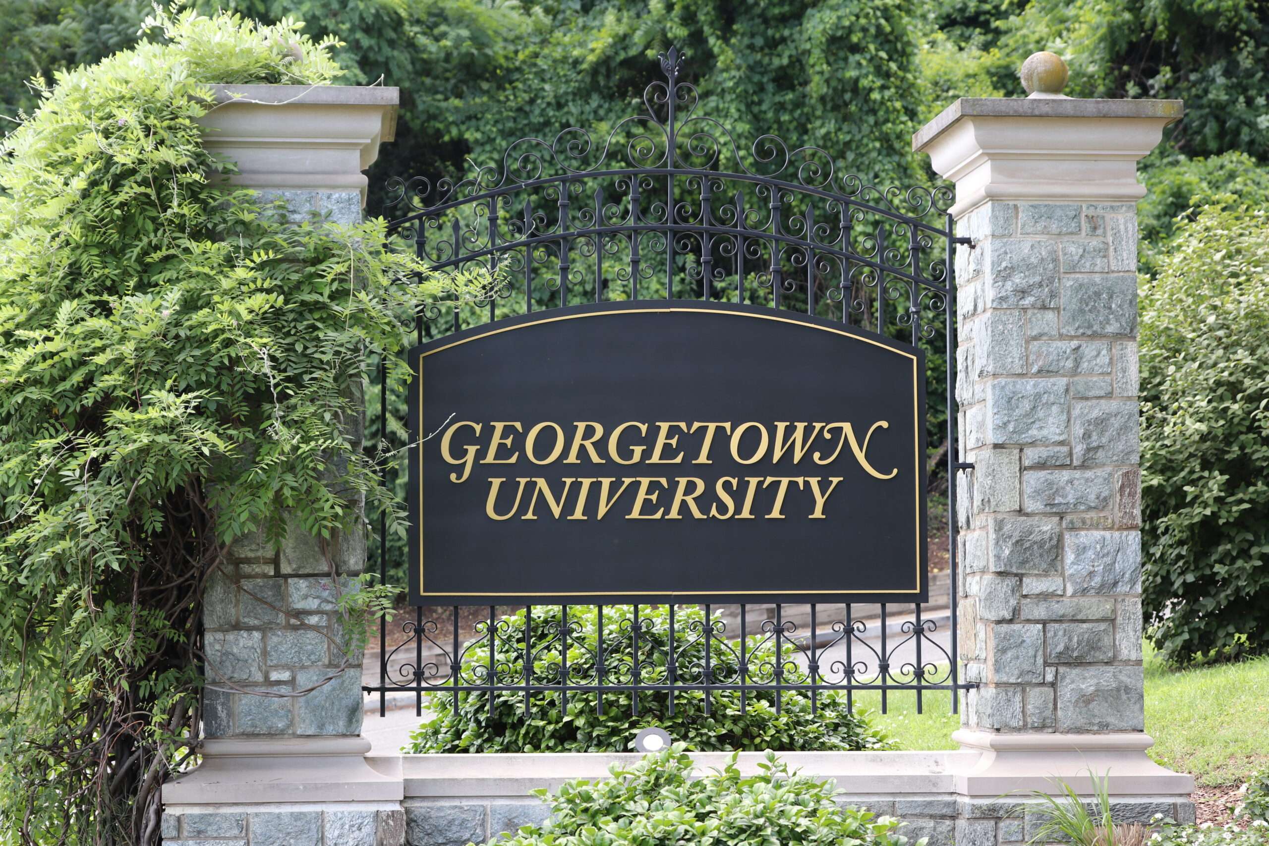 Fiscal de EE. UU. Para DC amenaza la ley de Georgetown por ‘Enseñar dei’