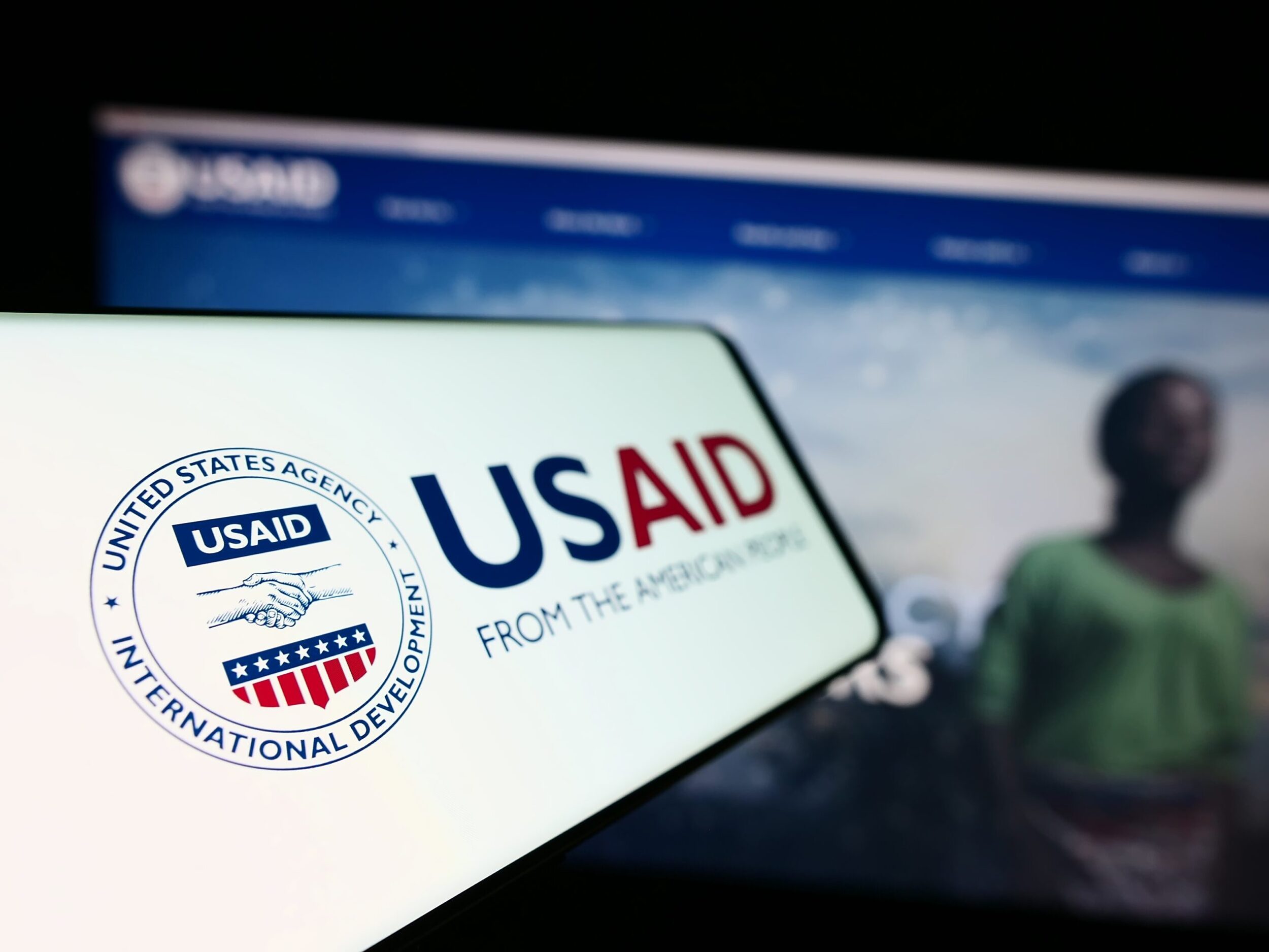 La Casa Blanca responde al correo electrónico de la Senior USAID Oficial Ordenando la destrucción de documentos | El experto de la puerta de entrada